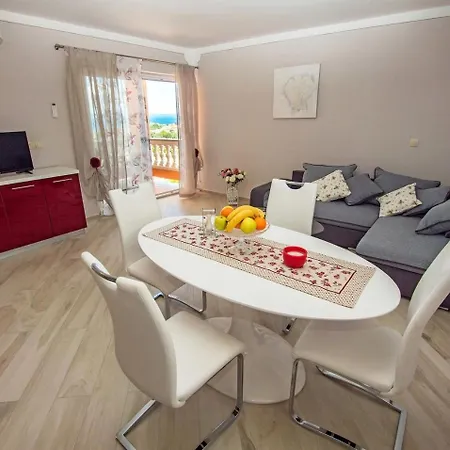 Appartement Family-friendly With Swimming Pool Banjol, Rab - 21952