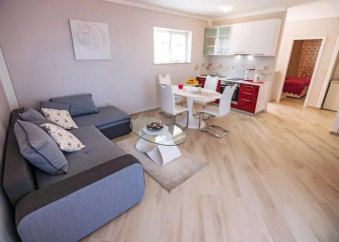 Apartment Family-friendly With Swimming Pool Banjol, Rab - 21952