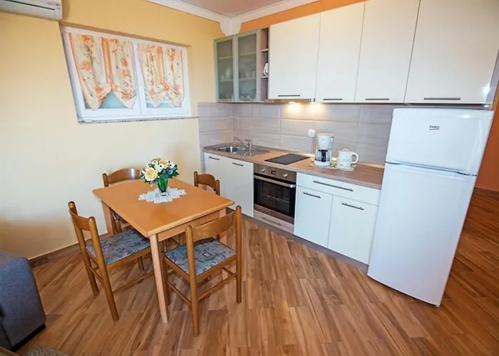 Family-friendly With Swimming Pool Banjol, Rab - 21952 Apartment